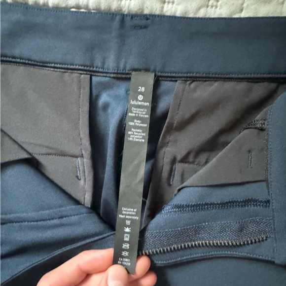 Lululemon Mens Commission Pant Slim Warpstreme 31" Inseam Navy VTag W 28" - Picture 2 of 8